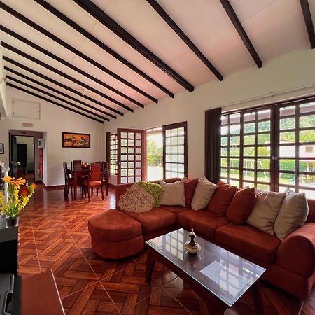 Paraiso Cocora Salento Bagian luar foto