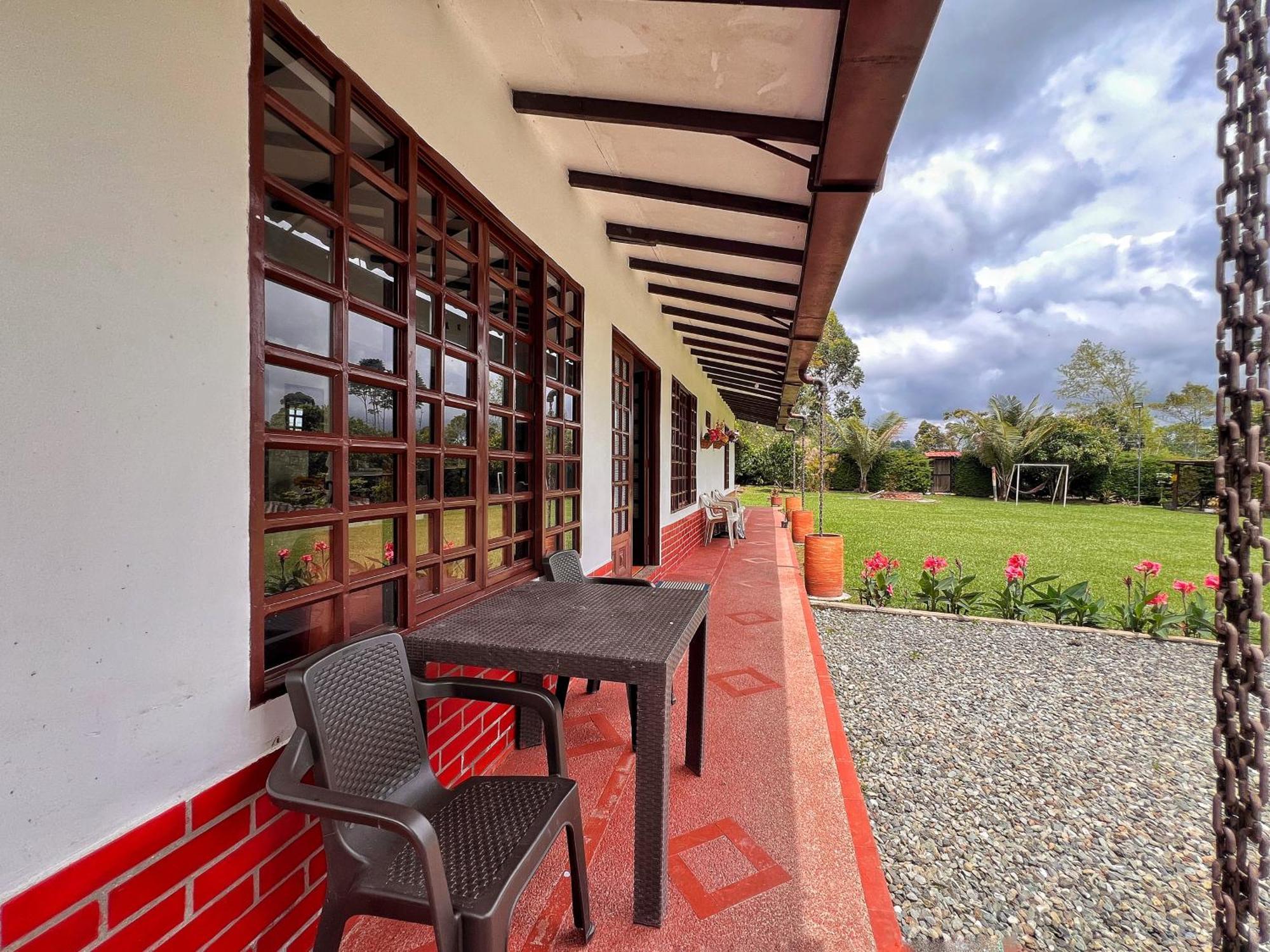 Paraiso Cocora Salento Bagian luar foto